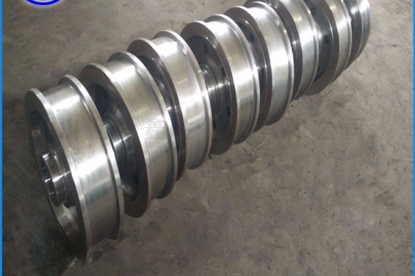 连铸中包车轮锻件