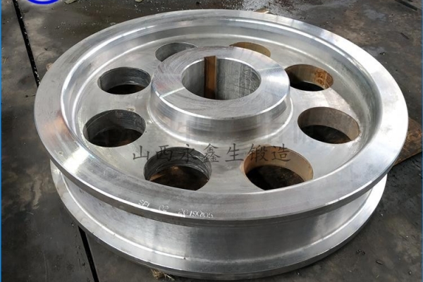 辗钢轮锻件