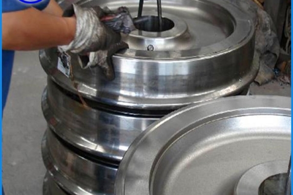 港口起重机车轮锻件