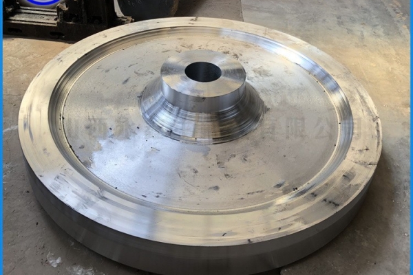 20CrMnMo车轮体锻件