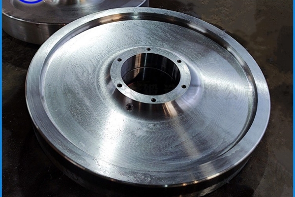 65Mn车轮锻件