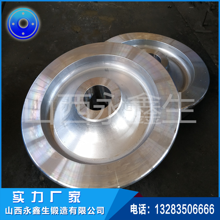 双梁吊钩门式起重机